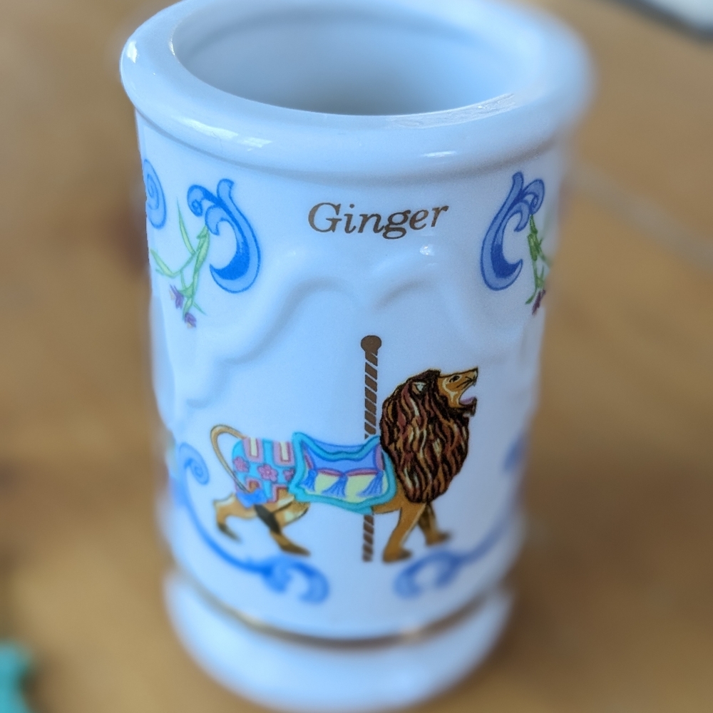Ginger from the Lenox Carousel Spice Collection